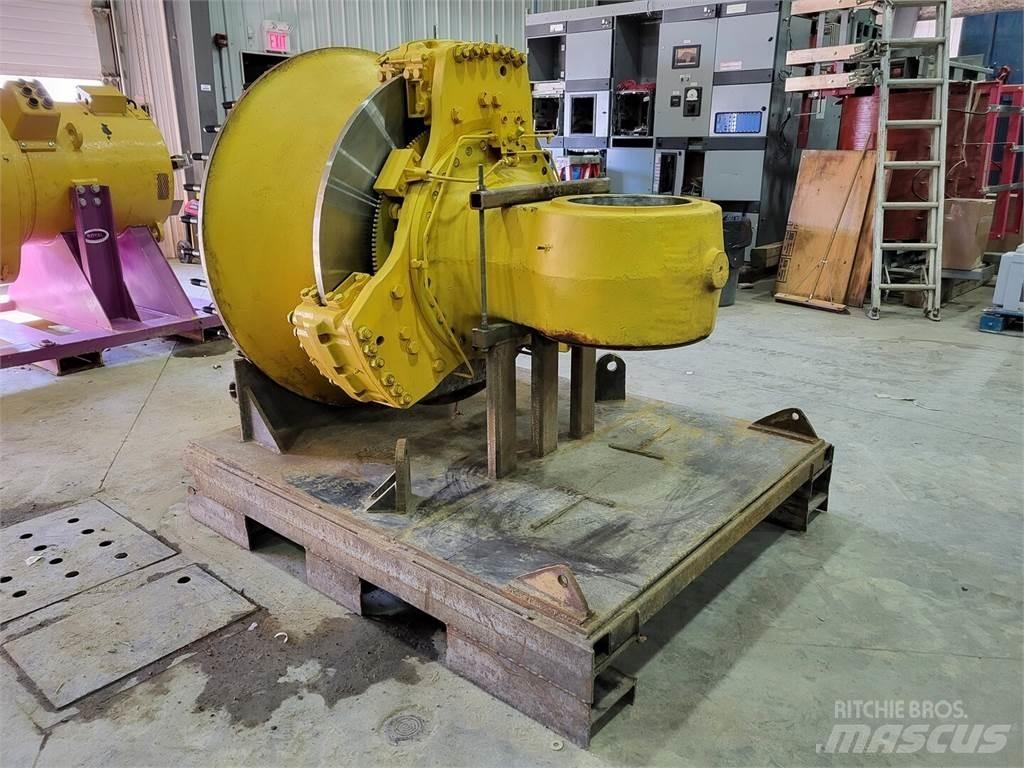 Komatsu RTEM3840SERV Kloubové dempry