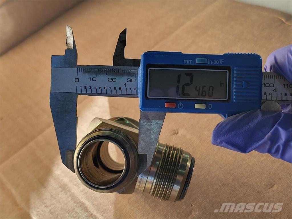 Komatsu WB0561 Ostatní komponenty