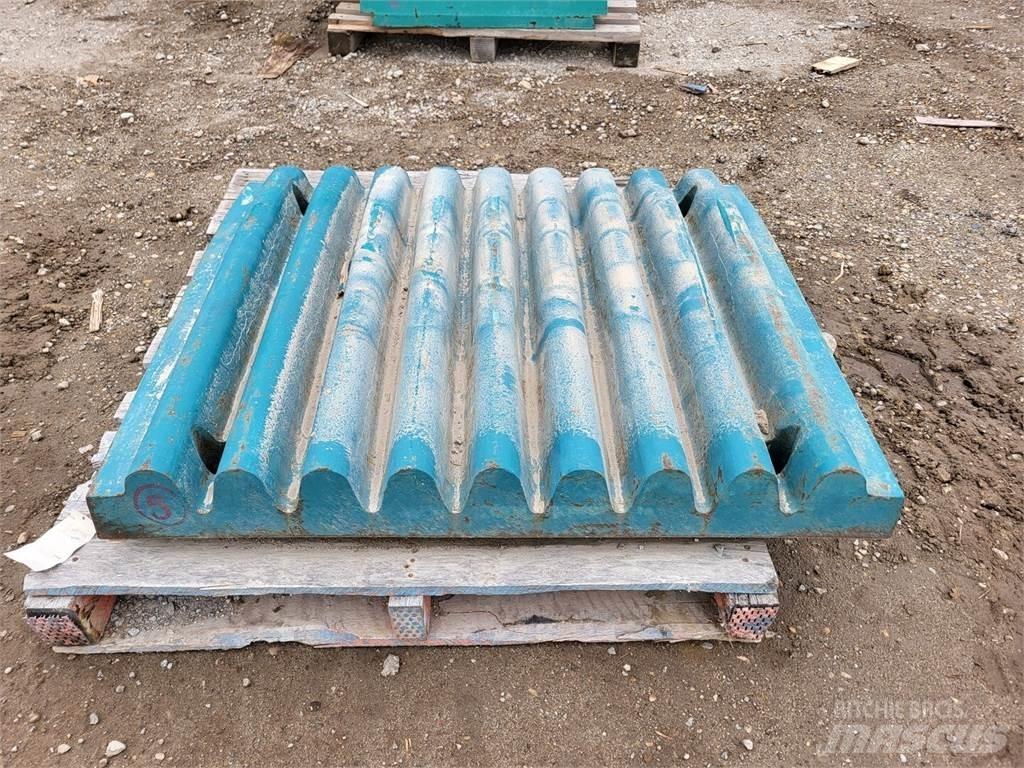 Metso 614328795800 Drtící zařízení