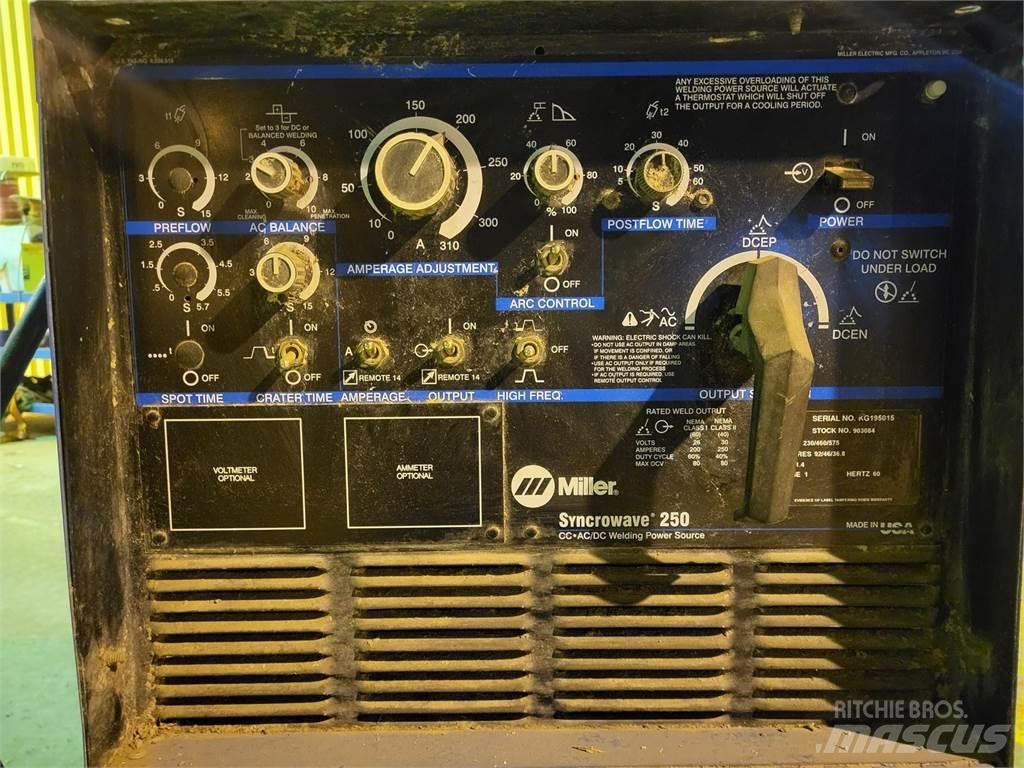 Miller Syncrowave 250 Svářecí stroje