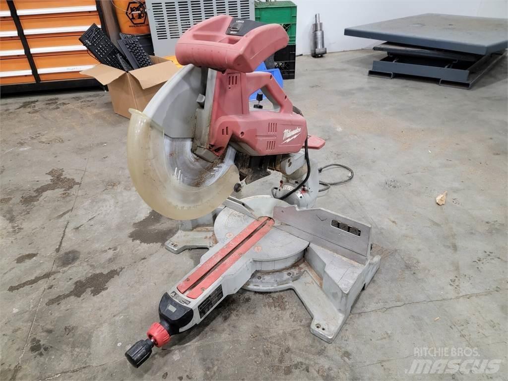 MILWAUKEE 6955-20 Stavebnictví - ostatní