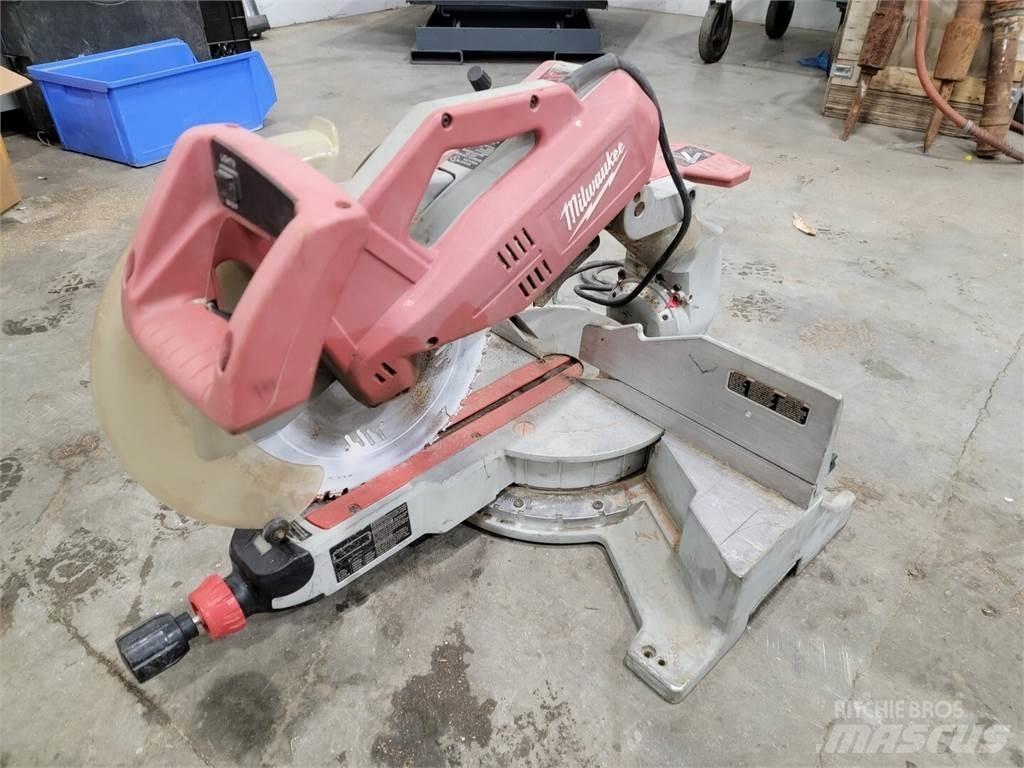 MILWAUKEE 6955-20 Stavebnictví - ostatní