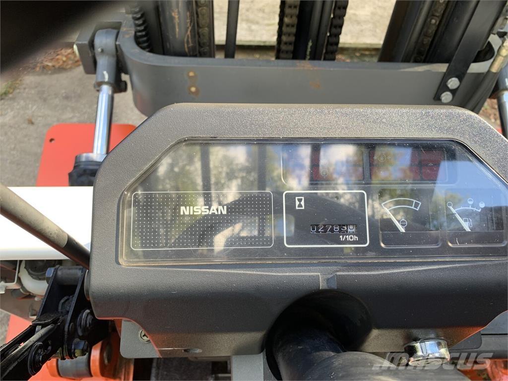 Nissan PJO2A25V Stavebnictví - ostatní