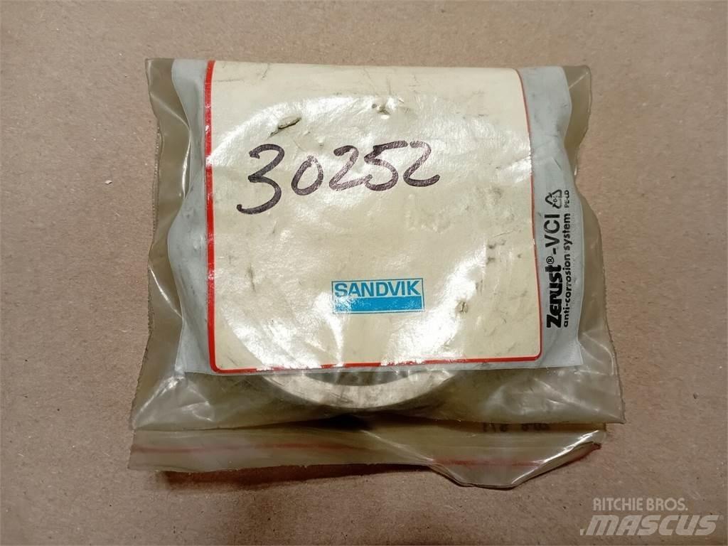 Sandvik DT65699007 Drtící zařízení