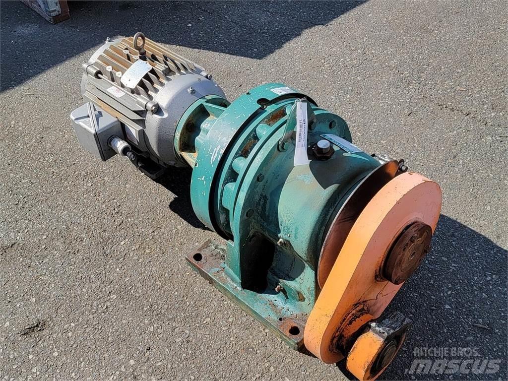 Sumitomo CHHJ-4195Y Stavebnictví - ostatní