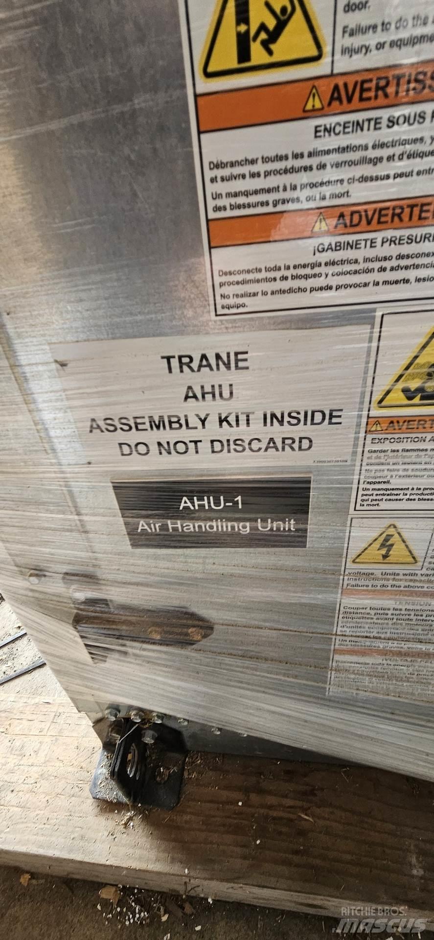 Trane CSAA010UAL00 Topení a zařízení pro rozmrazování