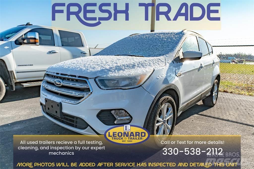 Ford ESCAPE Další