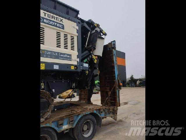 Terex TSS390T Drtící zařízení