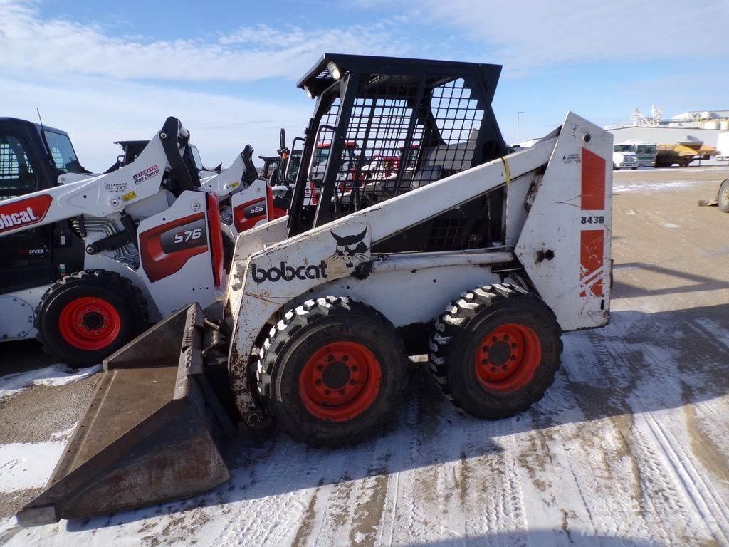 Bobcat 843B Smykem řízené nakladače