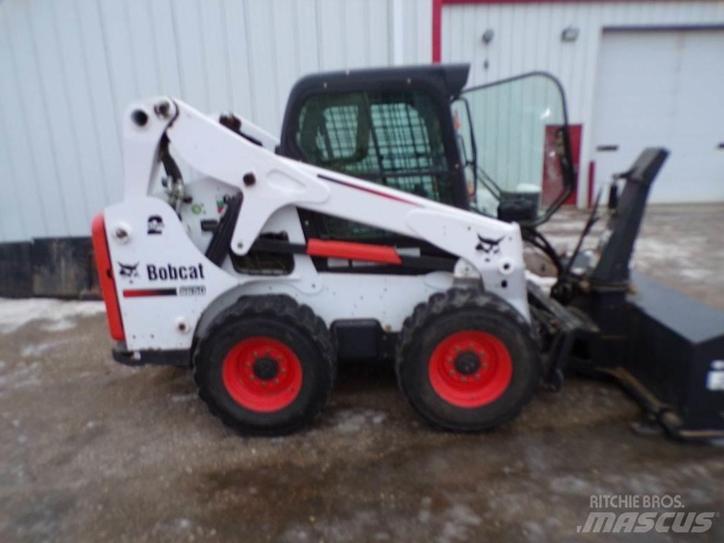 Bobcat S650 Smykem řízené nakladače