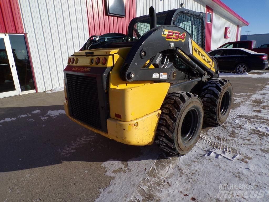 New Holland L234 Stavebnictví - ostatní
