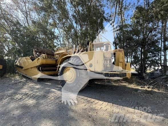 CAT 623B Skrejpry