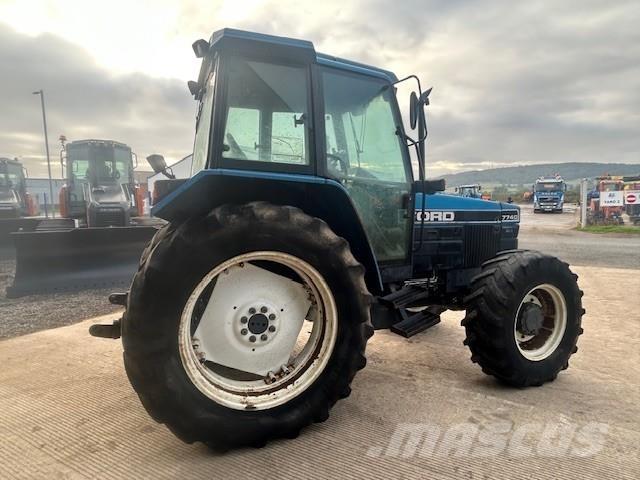 Ford 7740 Traktory