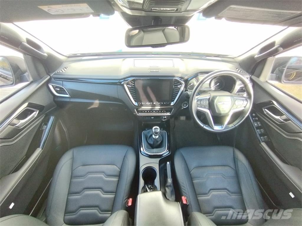 Isuzu V-Cross Pick up/Valník