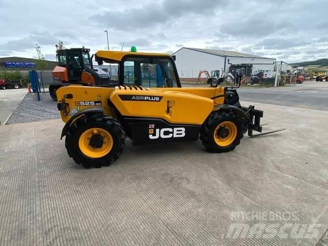 JCB 525-60 Agri-Plus Teleskopické manipulátory