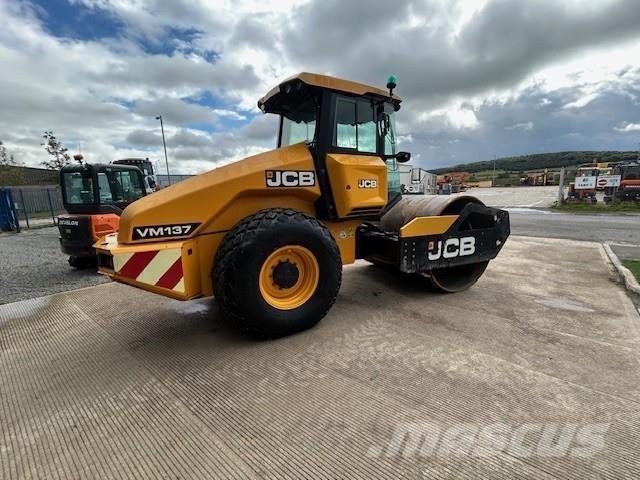 JCB VM137 Stavebnictví - ostatní