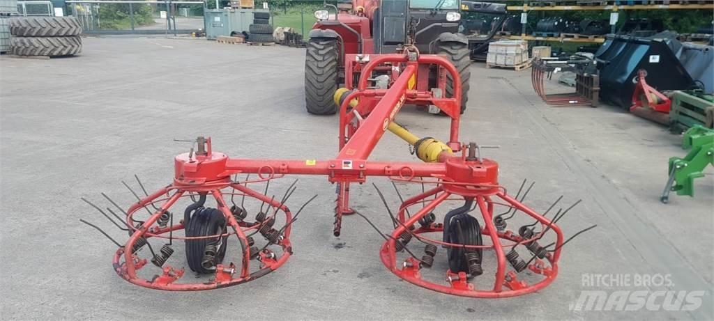 Kverneland Haybob 300 Obraceče a shrabovače sena