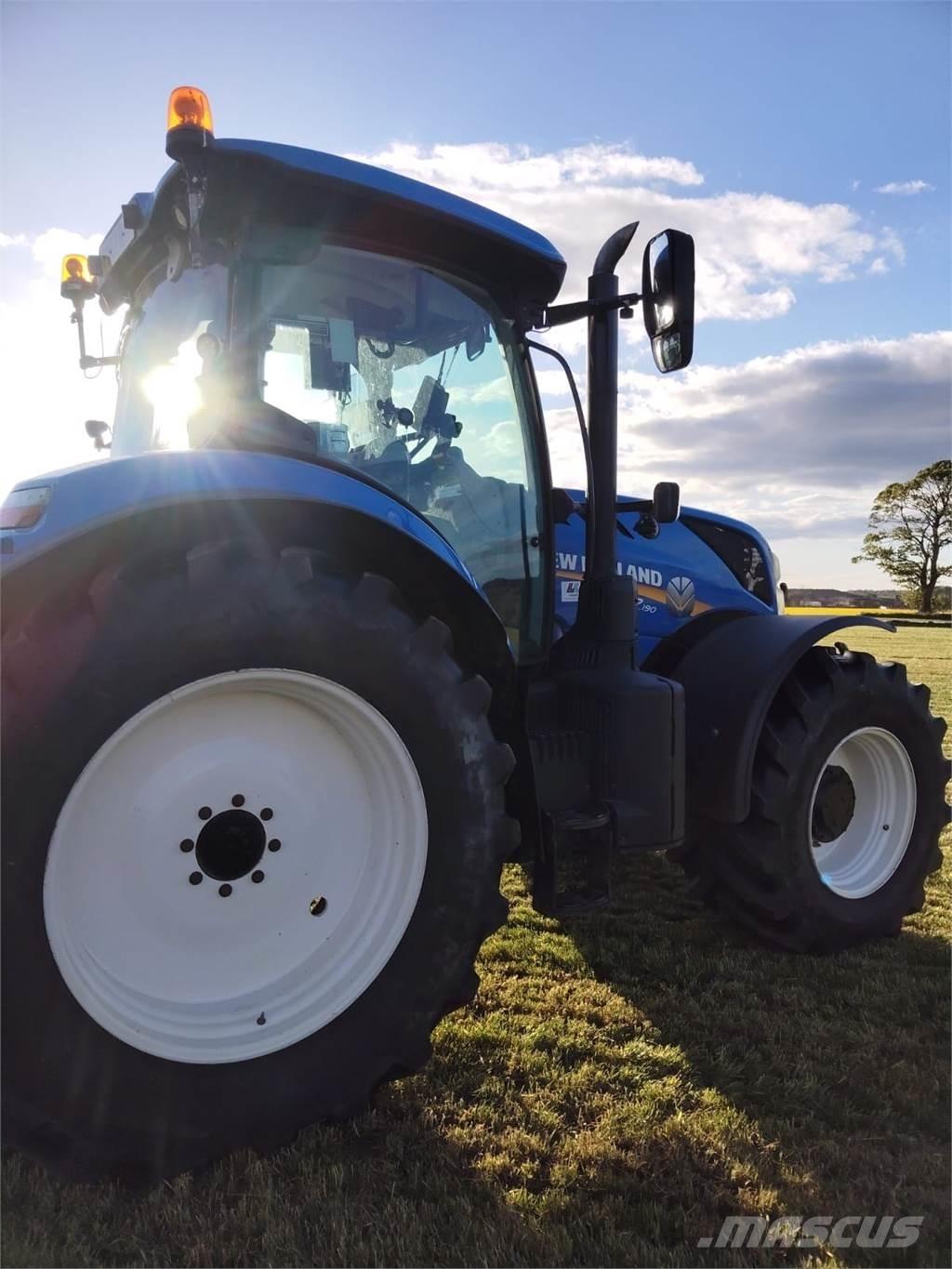 New Holland T7.190 Traktory