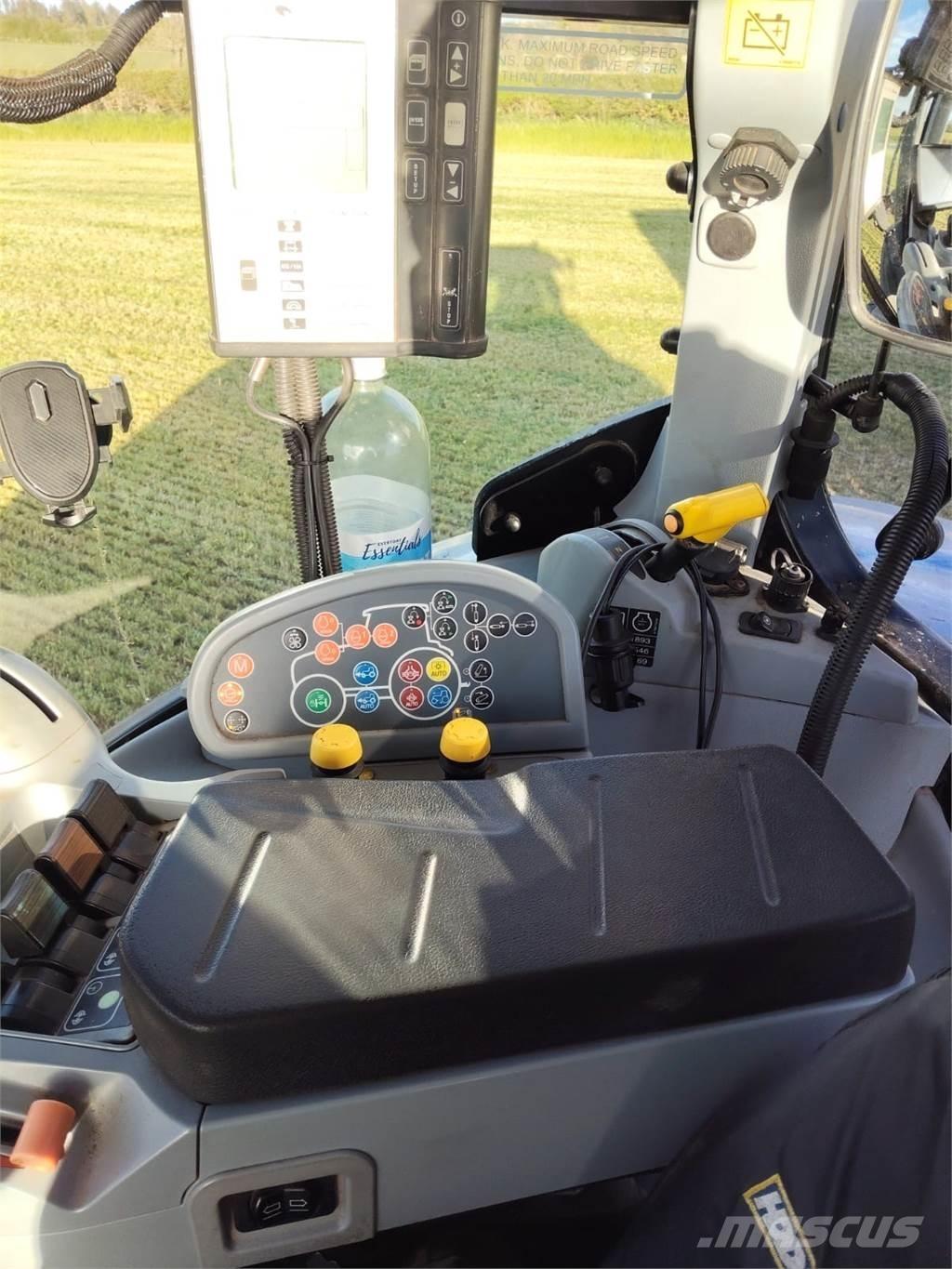 New Holland T7.190 Traktory