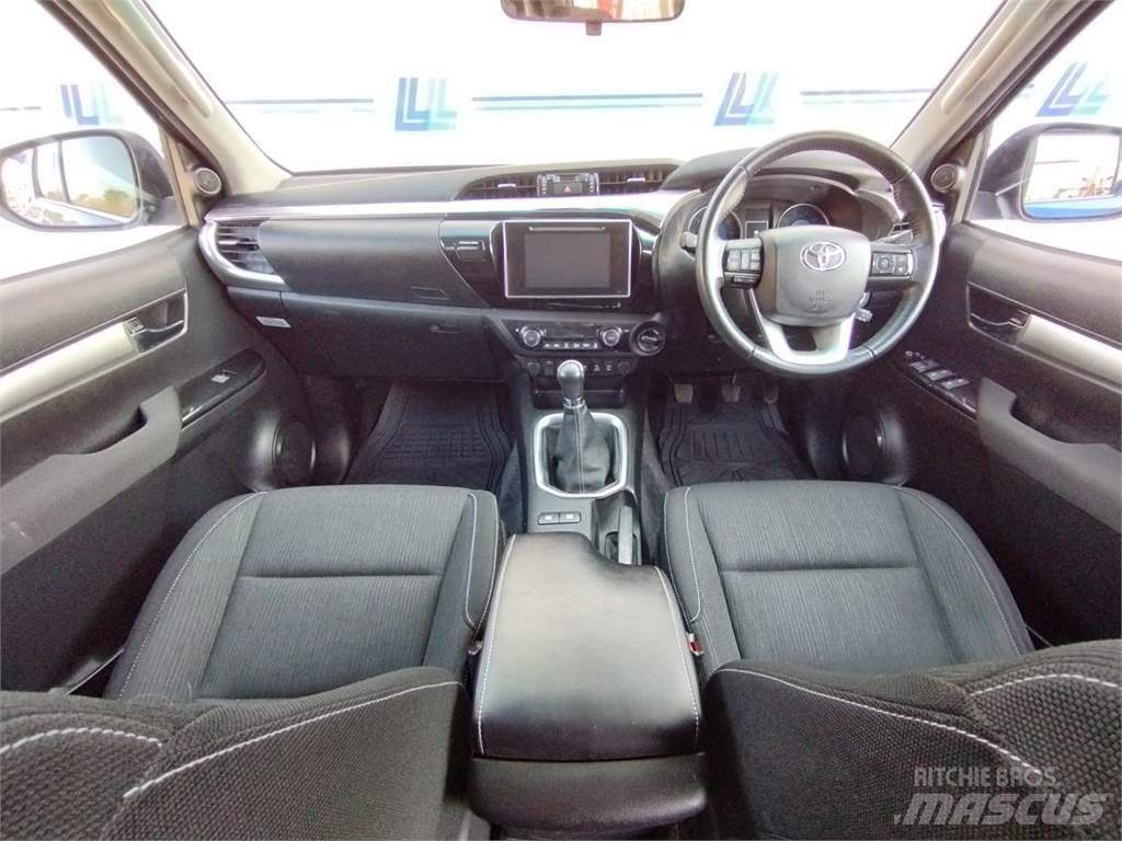 Toyota Hilux Stavebnictví - ostatní