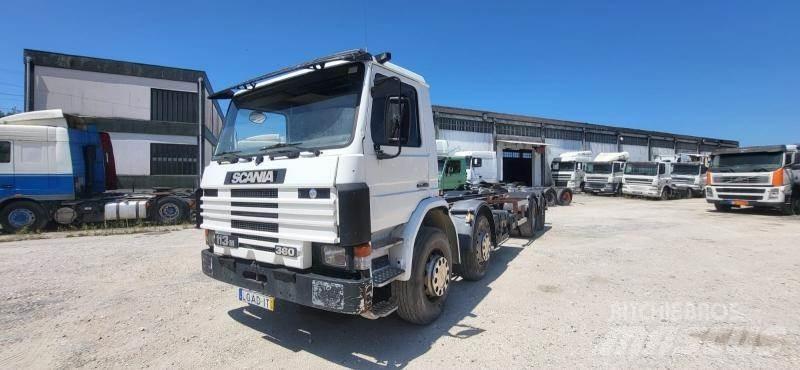 Scania 113M 360 Nákladní vozidlo bez nástavby