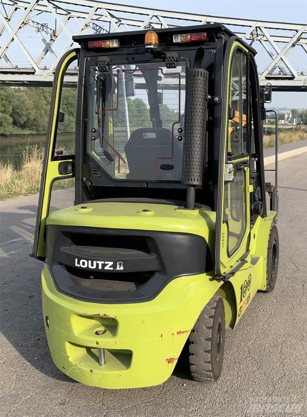 Clark GTS25D Další