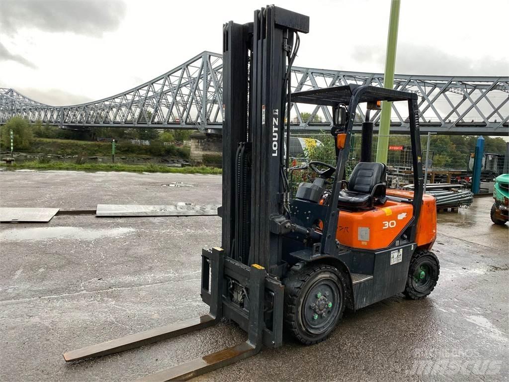 Doosan D30G Další