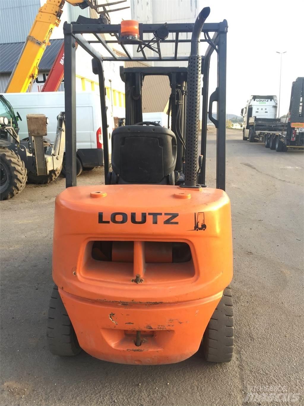 Doosan D30S Další