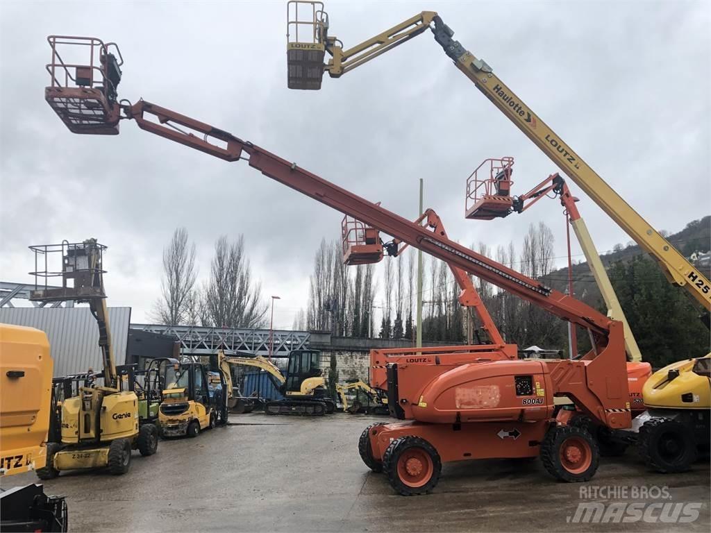 JLG 800AJ Další zvedače a plošiny