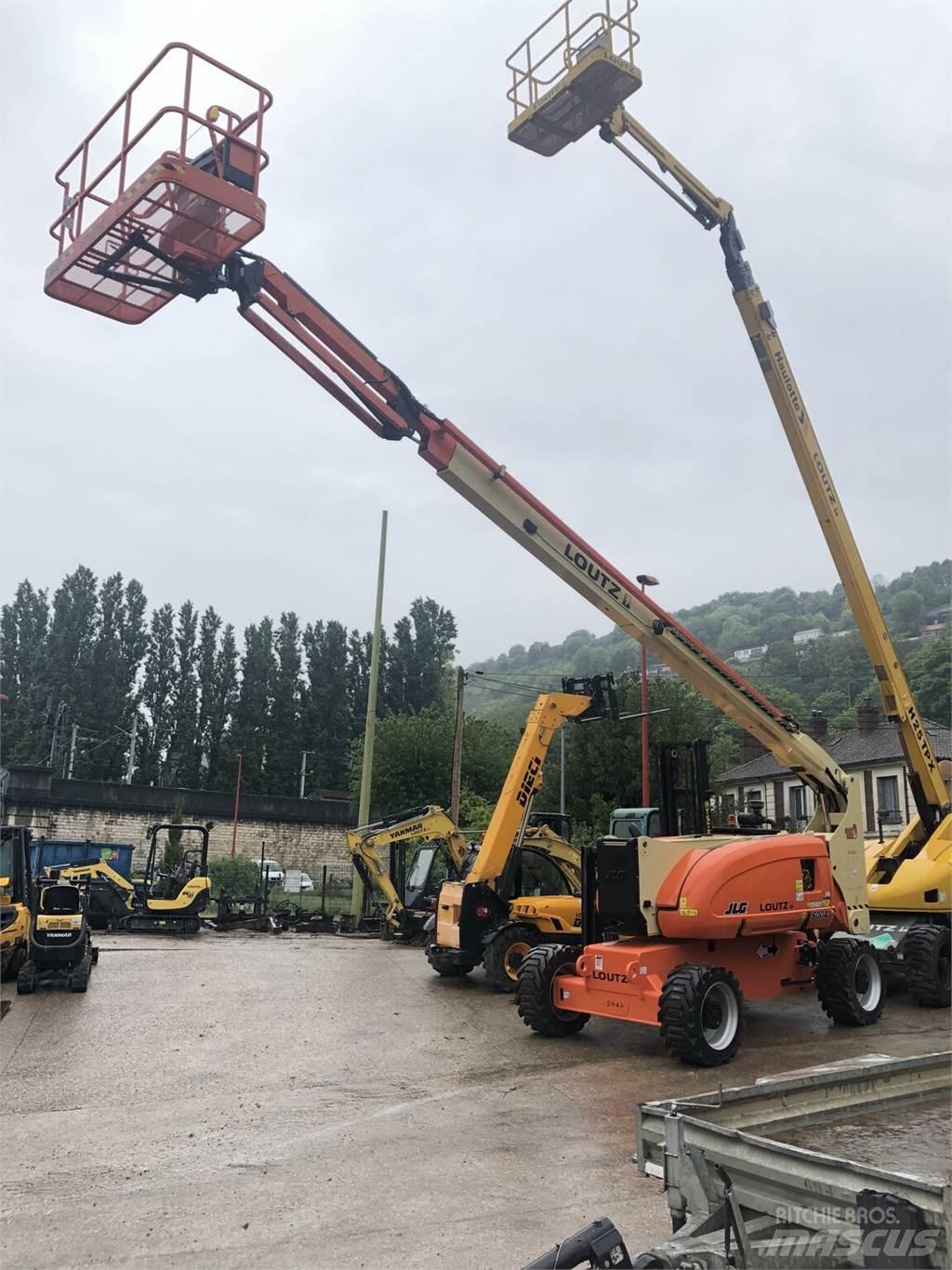 JLG 800AJ Další zvedače a plošiny