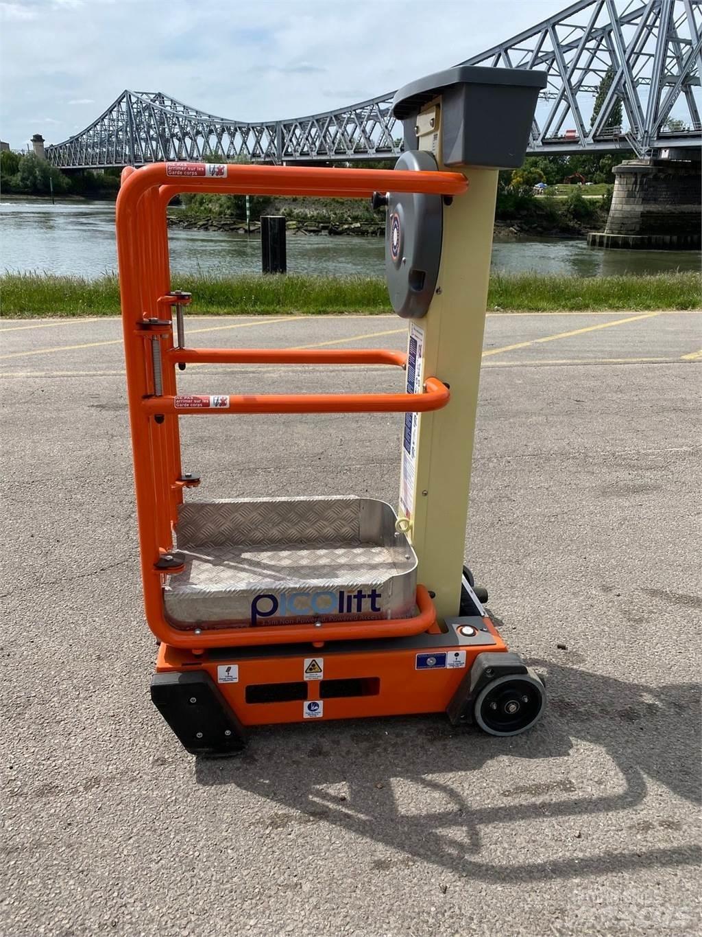 JLG PECOLIFT Další zvedače a plošiny