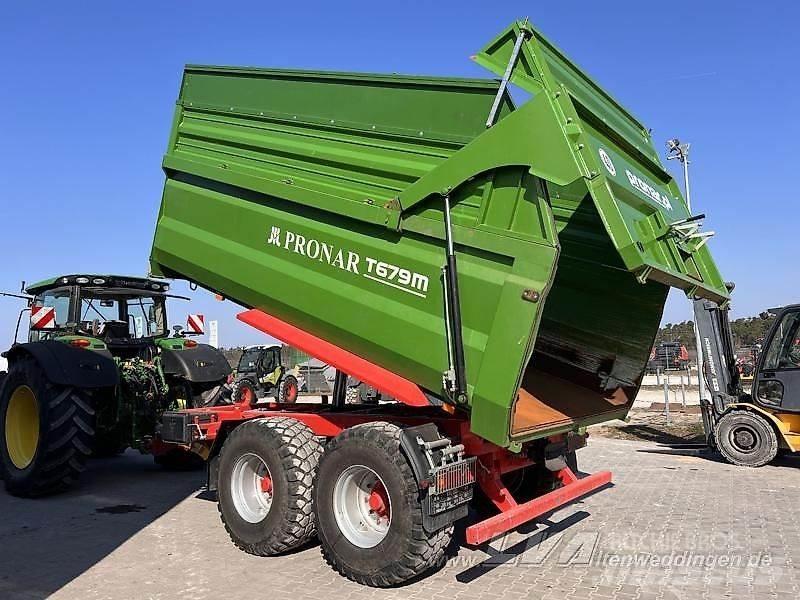 Pronar T679M Sklápěče