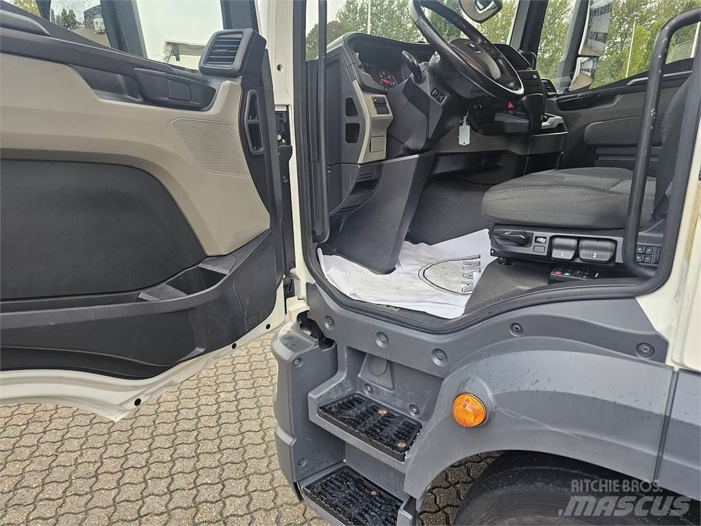 MAN TGL 12.250 Zaplachtované vozy