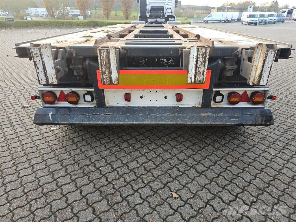 Nopa PTC 240 3 Vejs tip Sklápěcí přívěsy