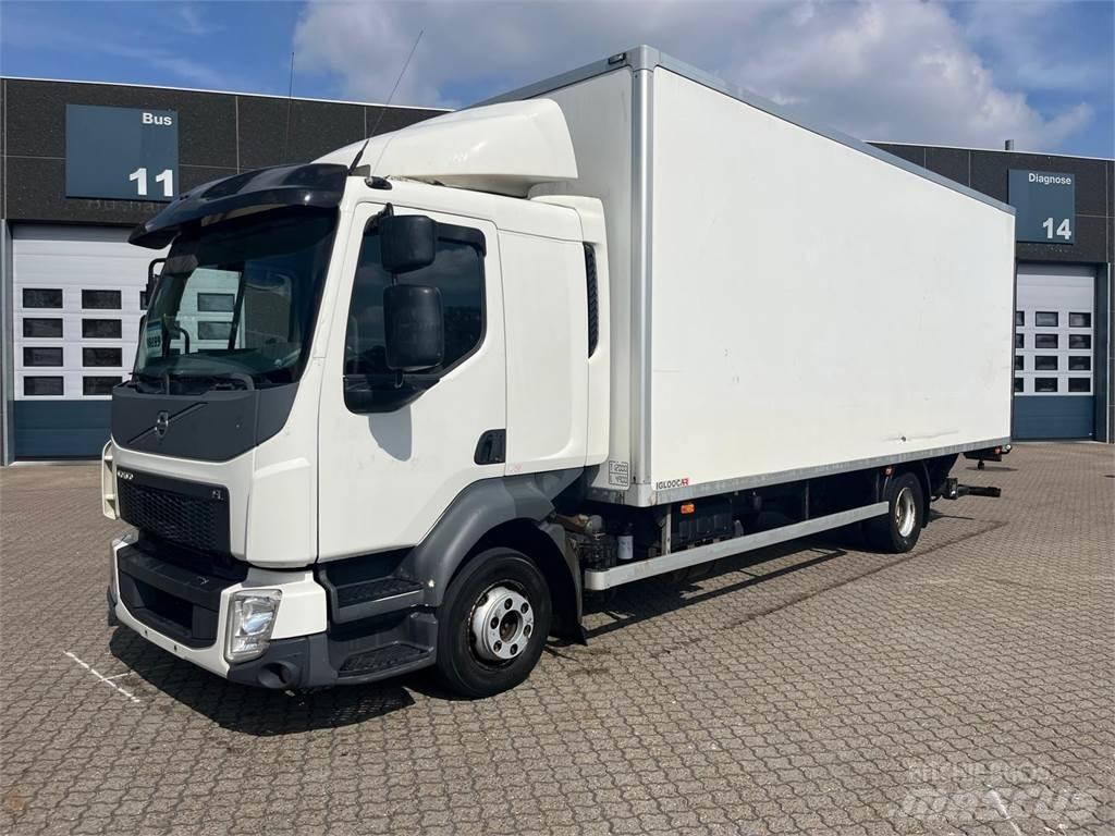 Volvo FL210 Skříňová nástavba