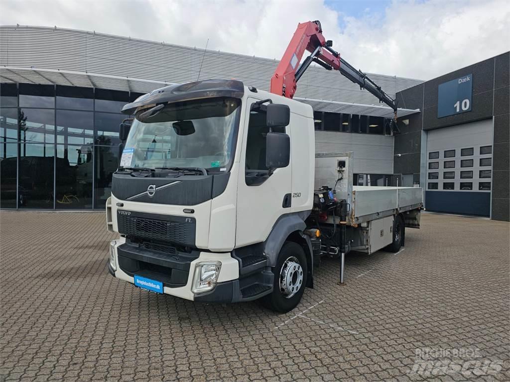Volvo FL250 Autojeřáby, hydraulické ruky