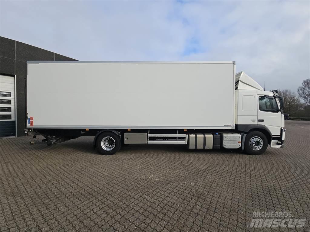 Volvo FM330 Chladírenské nákladní vozy