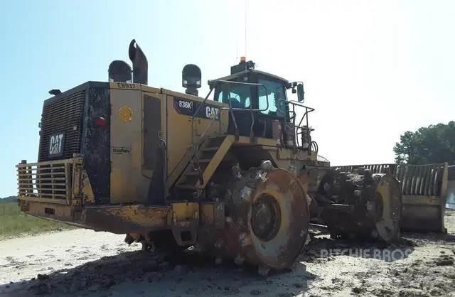 CAT 836K Stavebnictví - ostatní