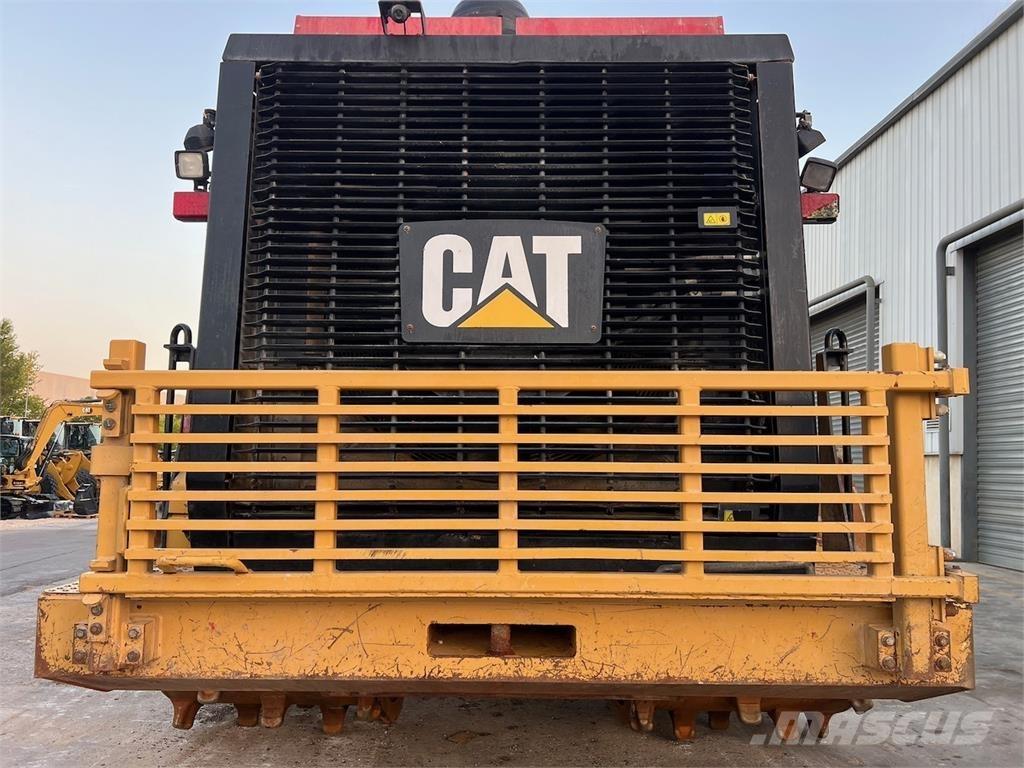 CAT 836K Stavebnictví - ostatní