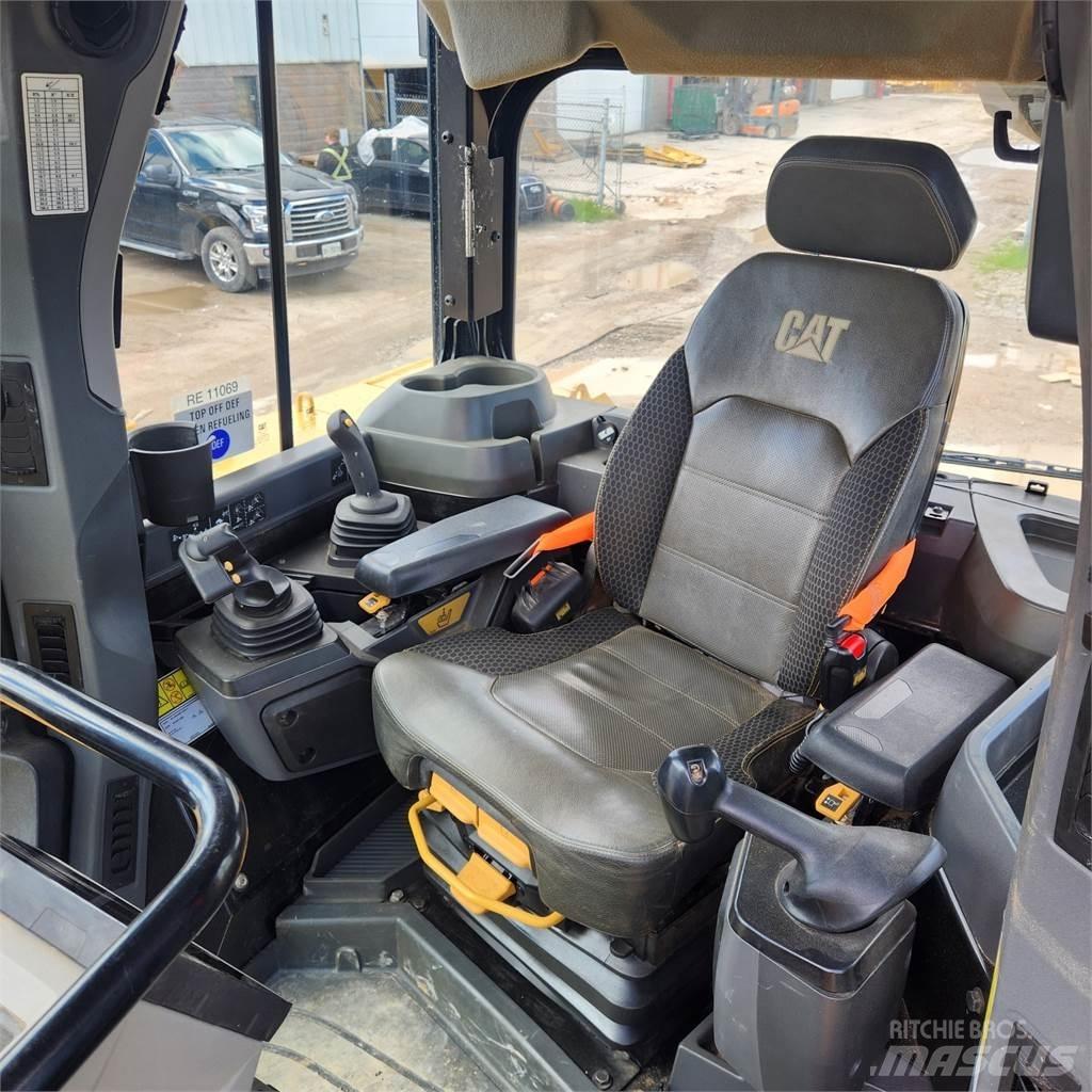 CAT D6 LGP VP Pásové dozery