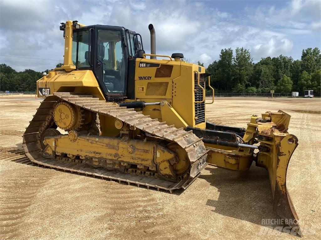 CAT D6N LGP Pásové dozery