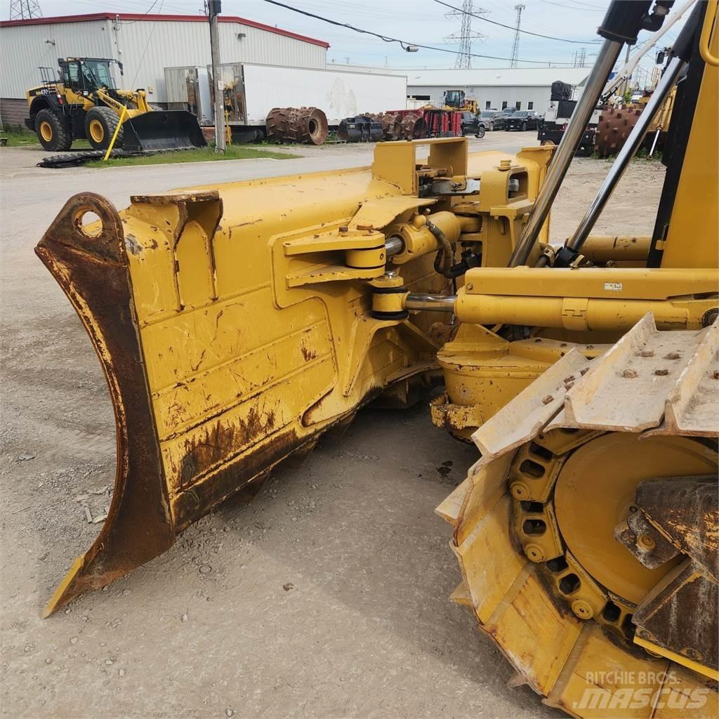 CAT D6T LGP Pásové dozery