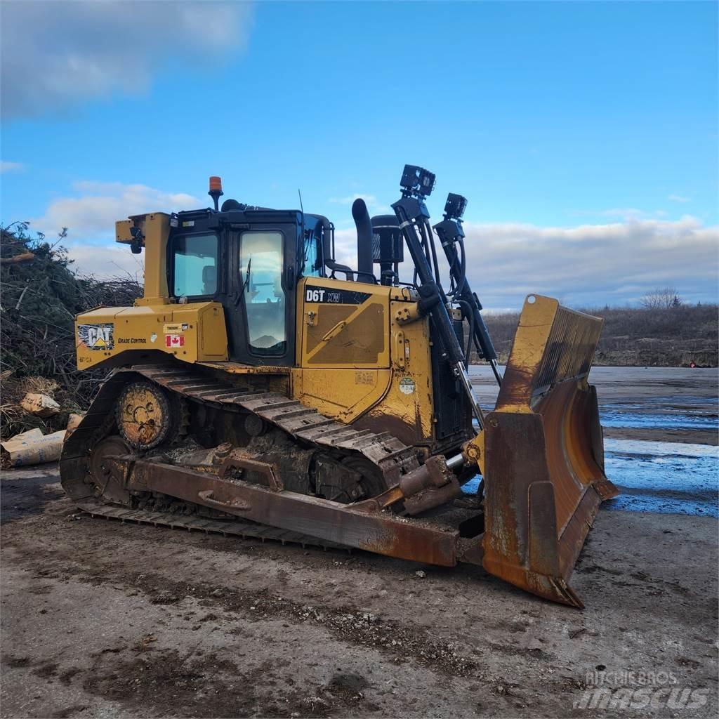 CAT D6T XW WH Pásové dozery