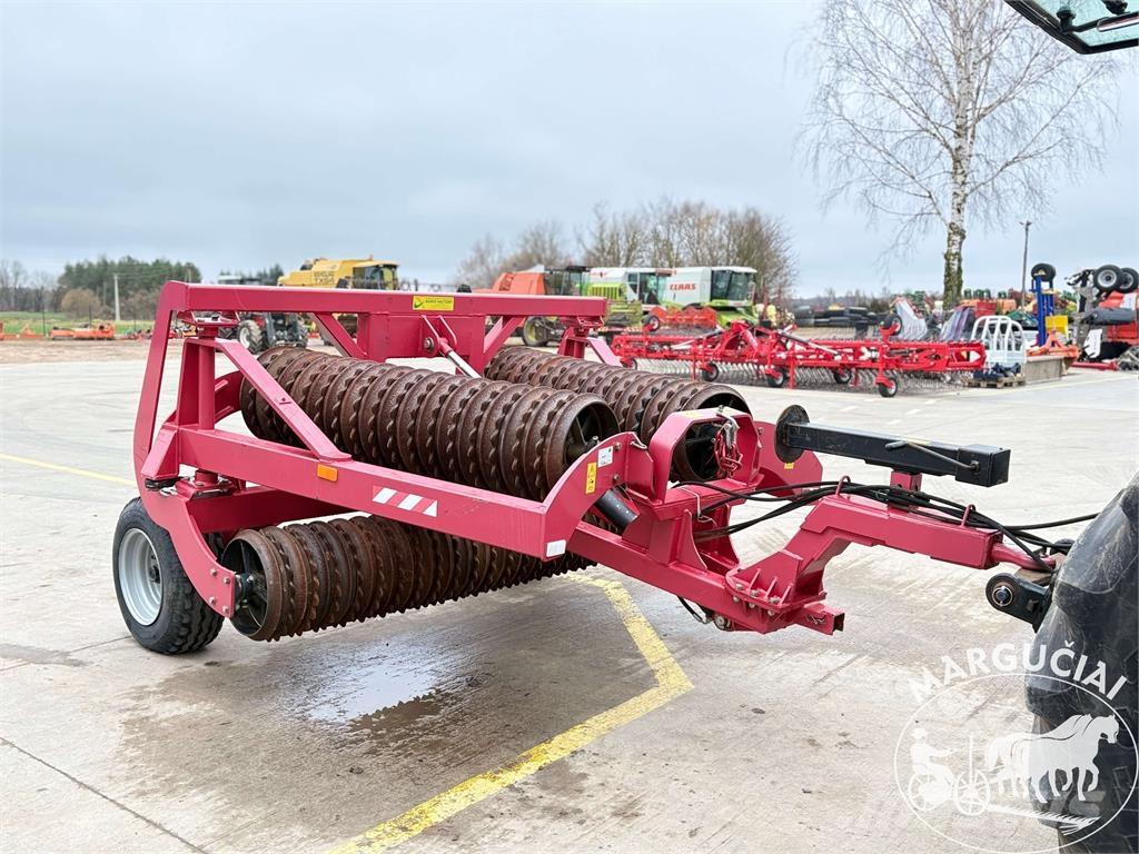 Agro-Factory 5,3 m. Další