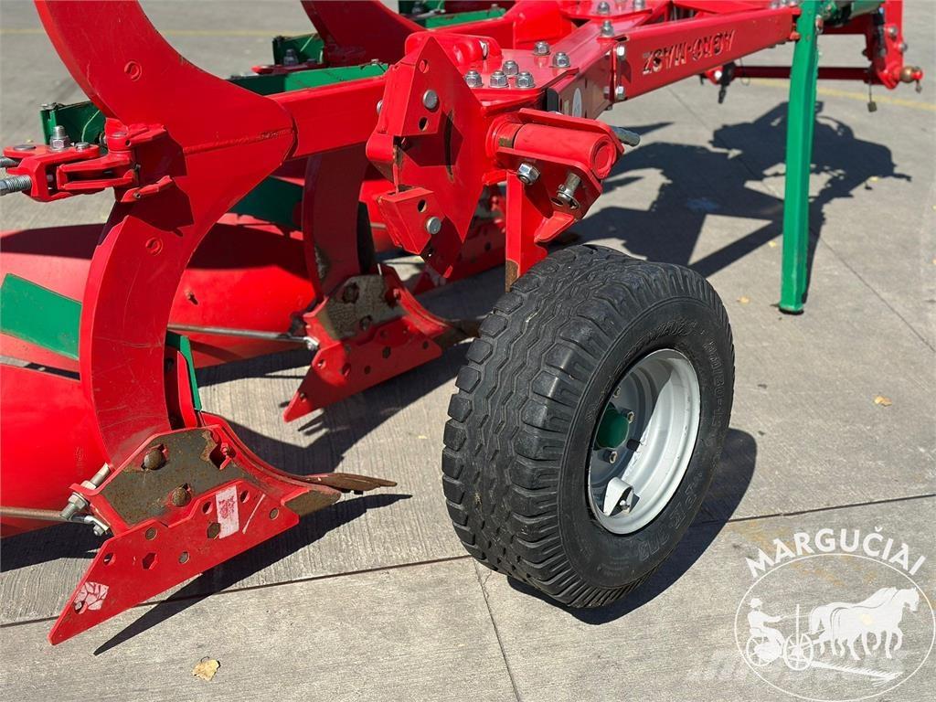 Agro-Masz 3 korpusų Další