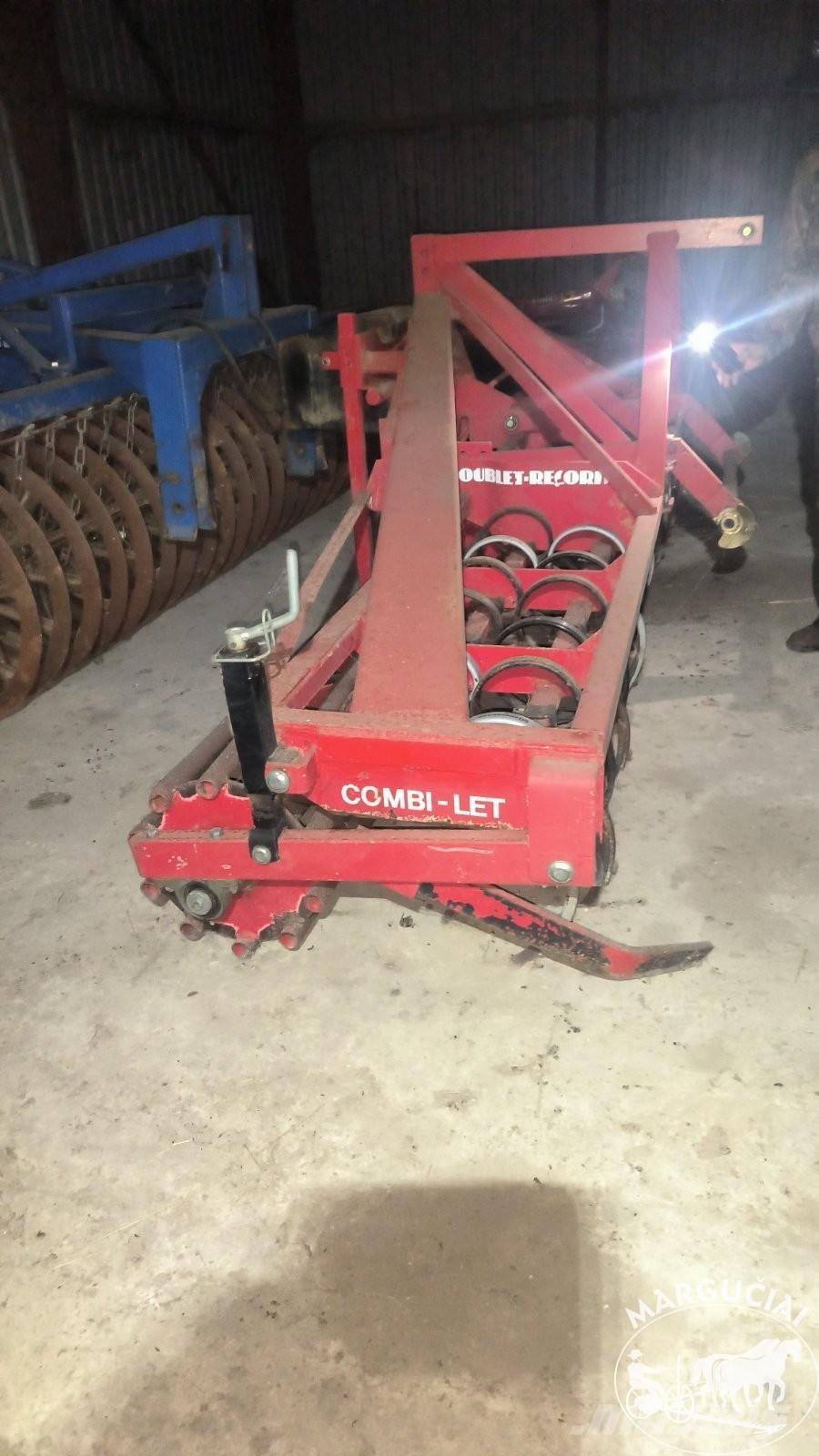 Doublet-Record 4 m Další