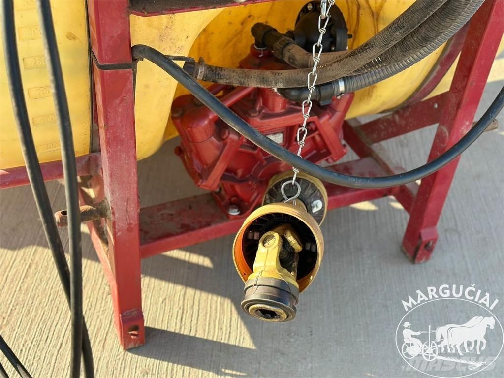 Hardi 1000 ltr., 12 m. Další