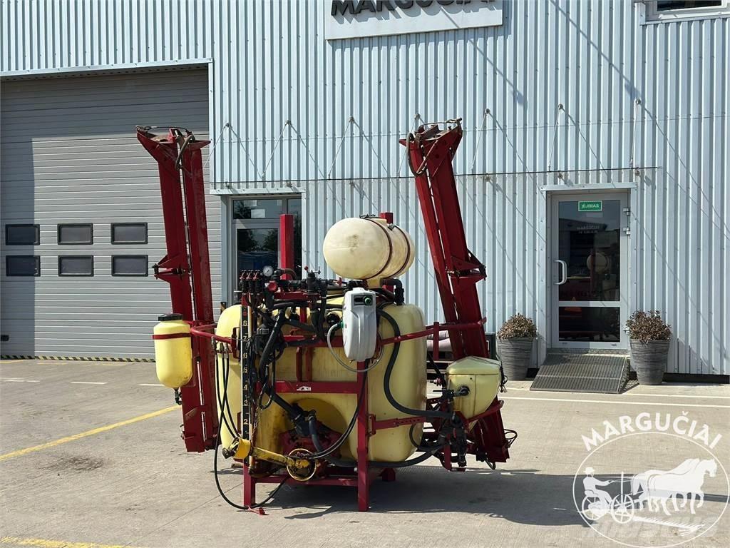 Hardi 800 ltr., 12 m. Další