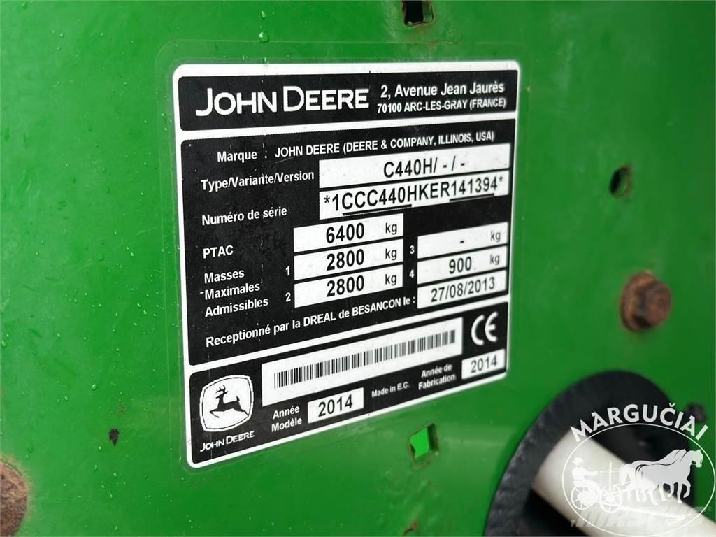 John Deere C 440 R Další