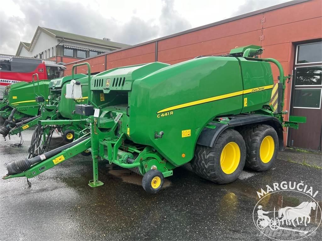 John Deere C441R Další